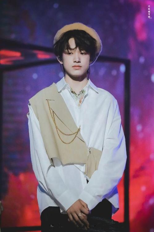 张泽禹最新爆料图片高清,魅力四溢，风采依旧  第1张